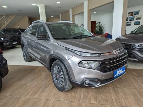 FIAT TORO 2.0 16V TURBO DIESEL VOLCANO 4WD AT9